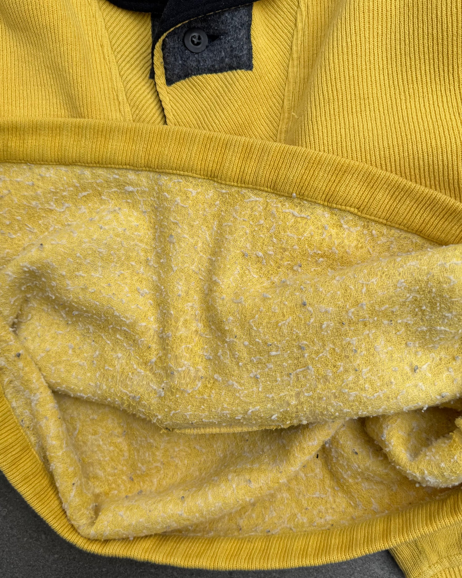 Ribbed Fleece Sweatshirt